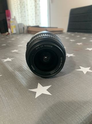 Cámara Nikon D3100 + Objetivo Nikkor 18-55mm