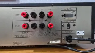 Amplificador Harman Kardon HK6500 y altavoces.