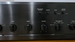 Amplificador Harman Kardon HK6500 y altavoces.