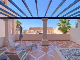 Piso en venta en Los Naranjos - Las Brisas en Marbella