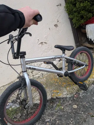 Mini BMX para niño precio negociable