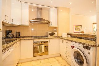 Piso en venta en Elviria en Marbella