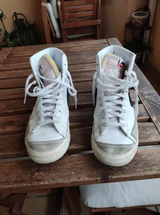 Nike Blazer Mid '77 Vintage Blancas