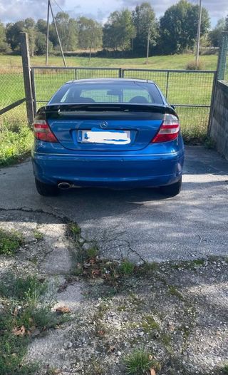 Mercedes-Benz Clase C 2004