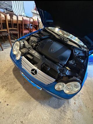 Mercedes-Benz Clase C 2004