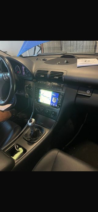 Mercedes-Benz Clase C 2004