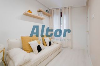 Piso en venta en Acacias en Madrid