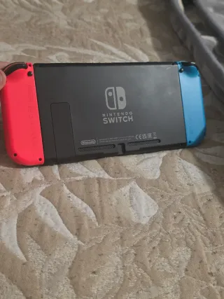 Nintendo Switch Azul y Rojo
