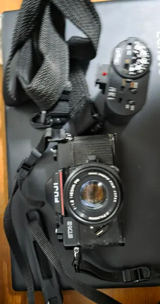 Cámara Fuji STX-2 con flash