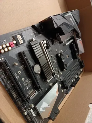 Placa Base Gigabyte B450 AORUS PRO