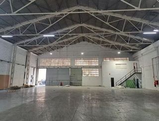 Nave industrial en alquiler en Centre en Hospitalet de Llobregat, L´