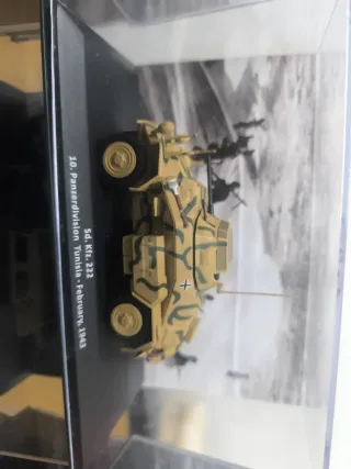 Colección de coches a escala precio 7€ cada uno