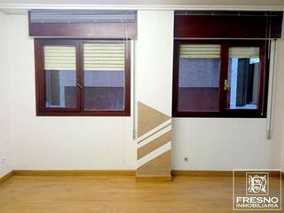 Oficina en alquiler en Cuatro Caminos en Santander