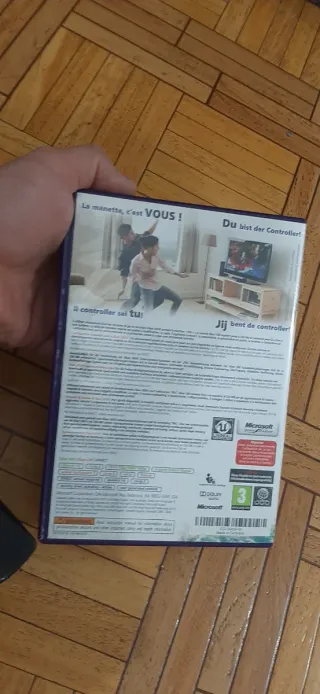 Kinect Xbox 360 con juego Kinect Adventures