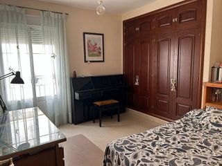 Casa pareada en venta en Ubrique