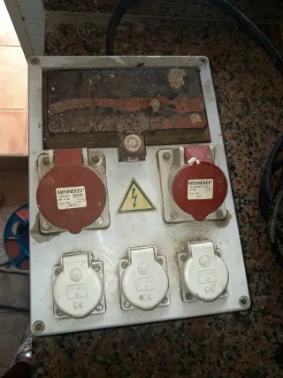 Enchufe Industrial MENNEKES 16A