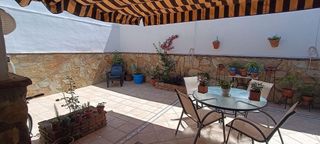 Chalet en venta en Baena
