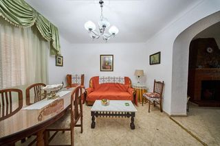 Chalet en venta en Illora