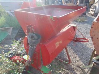 Máquina peladora de almendras para tractor