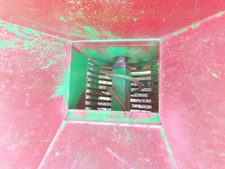 Máquina peladora de almendras para tractor