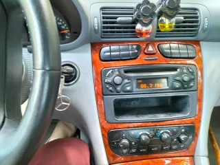 Mercedes-Benz Clase E 2004