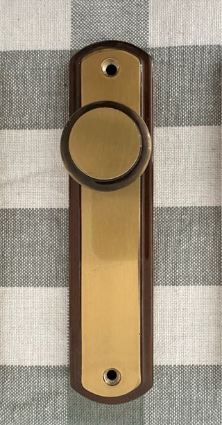 Tiradores para armarios y muebles