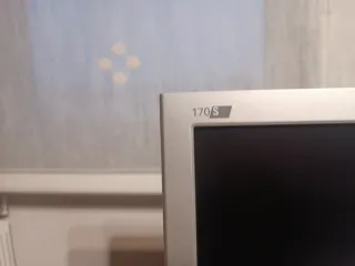 Monitor Philips Plata y Negro