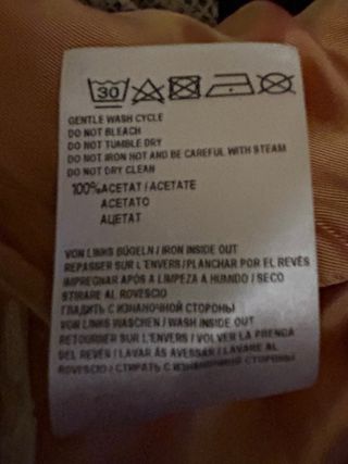 Cazadora efecto piel serpiente