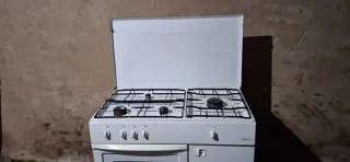 Cocina de gas blanca balay