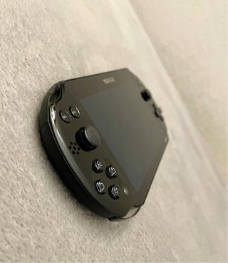 Ps Vita Slim PCH-2016 con Mod