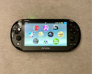Ps Vita Slim PCH-2016 con Mod
