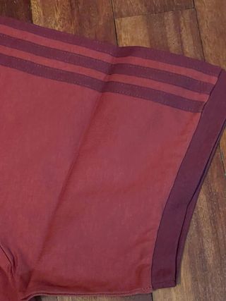 Camiseta Adidas talla xl. Solo envios