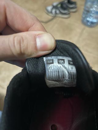 Zapatos Fila Negros Talla 42