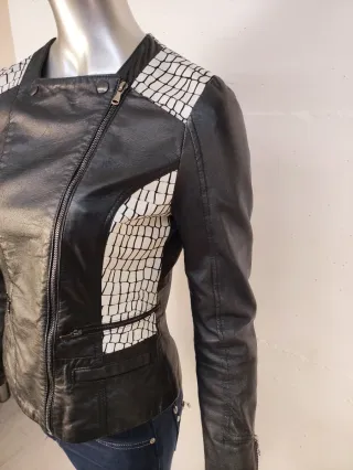 Giacca primavera vera pelle nera donna
