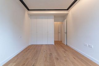 Piso en alquiler en Recoletos en Madrid