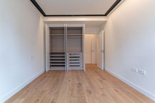 Piso en alquiler en Recoletos en Madrid