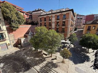 Piso en alquiler en Palacio en Madrid