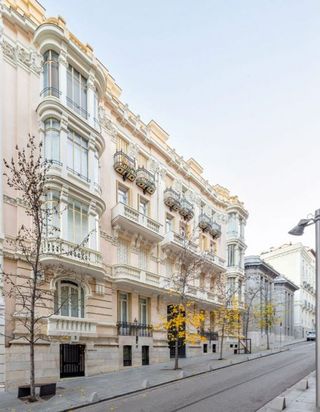 Piso en alquiler en Recoletos en Madrid