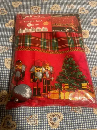 Tovaglia Gold Line antimacchia Natale