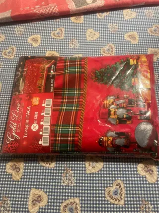 Tovaglia Gold Line antimacchia Natale