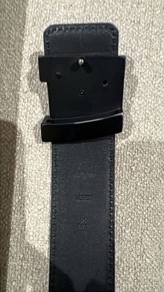 Cinturón Louis Vuitton Negro