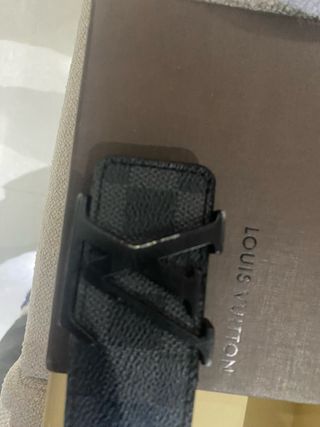 Cinturón Louis Vuitton Negro