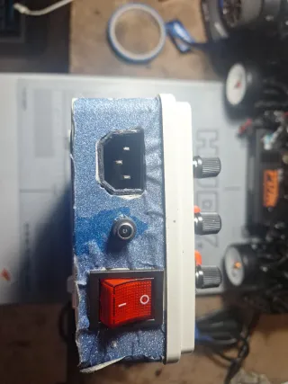 Alimentatore 60A 220V