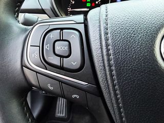 Toyota Avensis 1.8 140 ADVANCE con CÁMARA TRASERA, NAVEGADOR, BLUETOOTH...