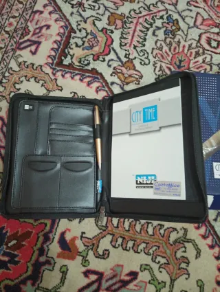 Porta agenda e portafoglio Niji