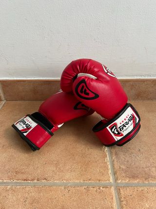 Guantes de boxeo niños rojo