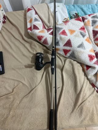 Caña de pescar Caperlan con carrete