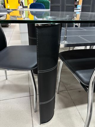 Mesa cristal y 6 sillas negra o blanca