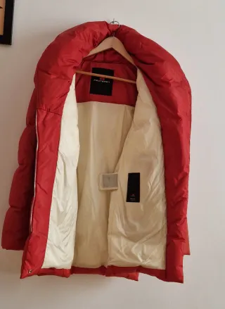 Plumífero rojo Peuterey