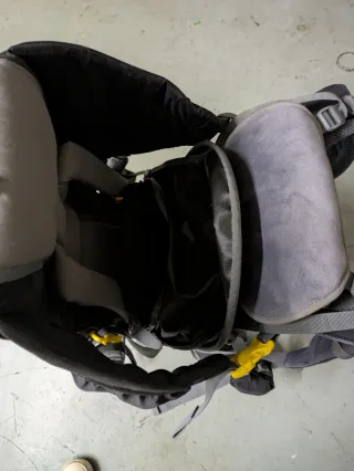 Mochila de porteo Deuter Kid Comfort 1